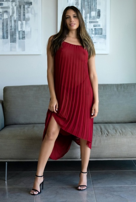 Atalar VIP Escort Bayan Begüm